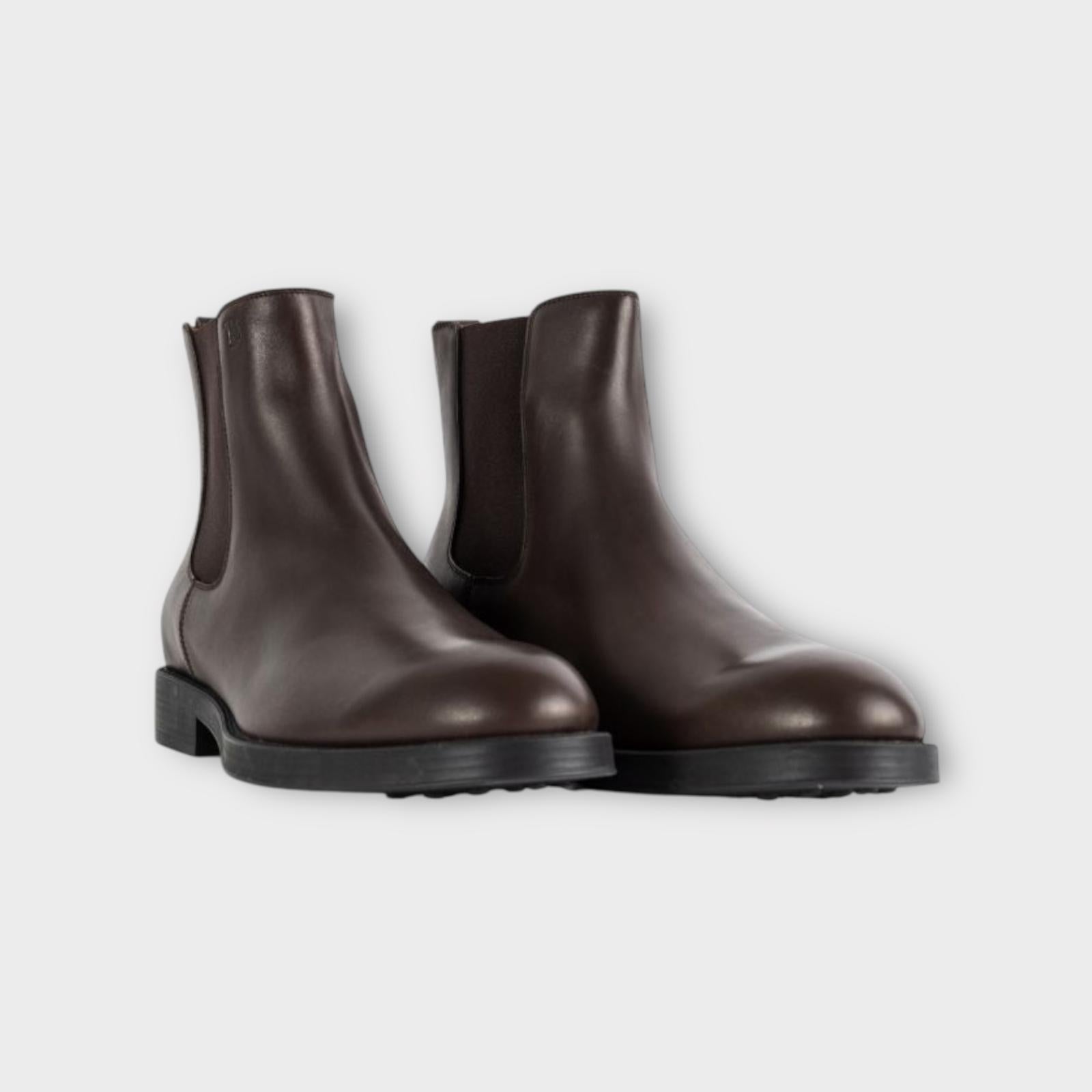 Tod's Chelsea Boots Dark Brown