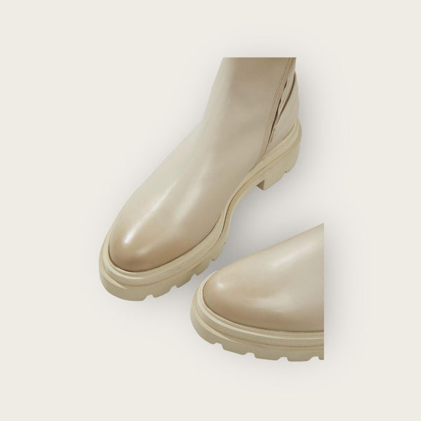 Santoni Boots Off-White